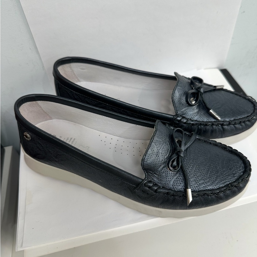 Dark navy Leather Loafers